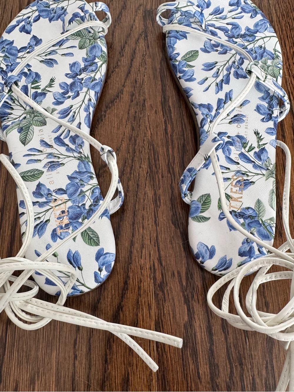 Tkees x Alice + Olivia Jo Wrap Sandal, size 6 - NEW without box - Picture 9 of 15